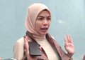 Nikita Mirzani Tahu Ada Artis Senior yang Dekati Suaminya Setelah Buka Handphone Dipo Latief