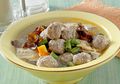 Makan Malam Jadi Terasa Lebih Hangat Dengan Resep Sup Bola-Bola Daging Kembang Tahu Ini