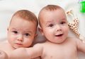 Wah Sebenarnya Dokter Melarang Kelahiran Bayi Kembar, Kenapa?