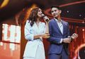 Sambil Gandeng Daniel Wenas, Mikha Tambayong Tampil Memukau Pakai Backless Dress