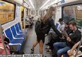 Viral, Aksi Nekat Mahasiswi Siram Cowok 'Ngangkang' di Kereta dengan Air Campur Pemutih
