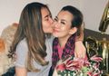7 Fashion Hitam Putih Anak Reza Artamevia, Aaliya Massaid yang Simpel!