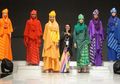 Batik Putih by Eriyani Jusuf Tampilkan 6 Koleksi Bertajuk Corak Insang di Indonesia Modest Fashion Week