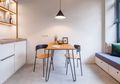 3 Inspirasi Desain Ruang Makan untuk Apartemen yang Mampu Menghemat Ruang!