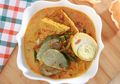 Jadikan Sarapan Esok Hari Jadi Spesial dengan Sepiring Lontong Sayur