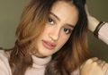 8 Inspirasi Outfit Hitam Putih Modis Ala Beauty Vlogger Nadya Aqilla!