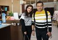 Ashanty Geregetan Hadapi Tingkah Kampungan Anang Saat Coba Makanan Jepang, 'Orang Jember Emang Gini, Deh!'
