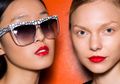 4 Cara Tepat Memakai Lipstik Warna Merah Biar Nggak Kelihatan Norak dan Menor