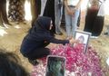 Ibunda Roro Fitria Meninggal Dunia, Warga Sekitar Mengetahui dari Televisi