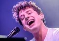 Kejutan dari Charlie Puth yang Dipersiapkan Untuk Konser di Indonesia!