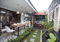 Desain Dapur Outdoor Buat Rumah Mungil Ini Bikin Sirkulasi Udara Jadi Lancar!