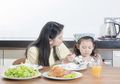 Anak Pilih-pilih Makanan Alias Picky Eater? Menurut Prof Rini Tak Masalah