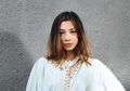 Jatuh Sakit dan Masih Diinfus, Pose Selfie Jennifer Bachdim Tetap Tuai Pujian