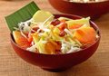 Wajib Coba Kreasi 5 Resep Rujak Ini, Amunisi Segar Ngerumpi Sama Tetangga!