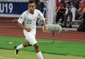 Bantu Korban Banjir Bandang Sentani, Todd Rivaldo Ferre Lelang Jersey Timnas Miliknya