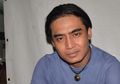 Charly Van Houten Dapat Kado Ulang Tahun Spesial dari Istri Berupa Cabut Gugatan Cerai, Sampai Sujud Syukur!
