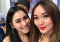 Tak Hanya Zaskia Gotik, 5 Pedangdut Ini Pernah Pamer Foto Jadulnya! Tetap Cantik