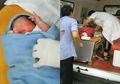 Inginkan Bayi Laki-laki, Seorang Ayah Tega Lempar Bayi Perempuannya dari Puncak Bukit
