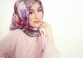 Desy Ratnasari Menangis Kenang Masa Pacaran Bersama Irwan Mussry