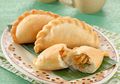 Resep Membuat Panada Ayam Woku, Nikmatnya Tak Cuma dari Dalam