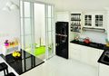 Inspirasi Desain Dapur Bentuk L, Luasnya Hanya 3 Meter Persegi