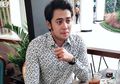 Ditetapkan sebagai Tersangka, Kriss Hatta Mengaku Tidak Takut!