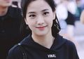 Mengenal Cewek Cantik yang Ada di Vlog Pertama Lisa Blackpink