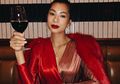 Dapat Undangan Victoria's Secret Fashion Show 2018, Unggahan Jennifer Bachdim Bikin Iri