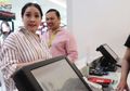Nagita Slavina Panik Bon Belanjaannya Hampir Terekspos Saat Belikan Make Up untuk Rahmawati Kekeyi