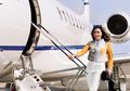 Eksklusif dan Elegan, Intip Mewahnya Jet Pribadi yang Sering Dipakai Maia Estianty Jalan-jalan