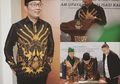 Sedang Bertugas, Ridwan Kamil Kenakan Kaus Bertuliskan 'Baju Kerja'
