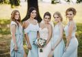 5 Inspirasi Model Gaya Rambut Untuk Bridesmaid yang Gampang Ditiru