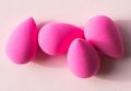 Cara Membersihkan Sponge dengan Benar Agar Wajah Tak Berjerawat