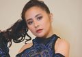 Hadiri Silet Awards 2018, Prilly Latuconsina Tampil Seksi dengan Dress dan Rambut yang Dikuncir Tinggi