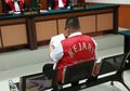 Sambil Menahan Tangis, Reza Bukan Ungkap Kondisi Keuangan Keluarga di Depan Majelis Hakim