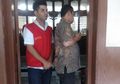Terjerat Cinta Perempuan Bandung, Pria Irak Rela Jadi Tukang Cukur Hingga Terancam Bui!