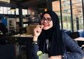 Resmi Bercerai dengan Faisal Haris, ini Bukti Sarita Abdul Mukti Makin Super Cantik!