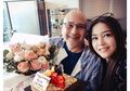 Dari Kue hingga Karangan Bunga, Inilah Deretan Kado Pernikahan Maia Estianty dan Irwan Mussry