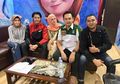Dulu Ribut Sampai Lapor Polisi, Kini Farhat Abbas Dampingi Angel Lelga Hadapi Vicky Prasetyo