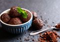 Bola-Bola Cokelat, Kudapan Asyik untuk Temani Saat Santai Bersama Keluarga