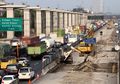 Kemacetan Tol Jakarta-Cikampek Kian Parah, Pemerintah Terpaksa Hentikan Proyek Kereta Cepat dan LRT Jabodetabek