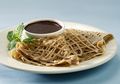 Resep Roti Jala Pisang Saus Cokelat, Menu Sarapan Nikmat yang Pasti Disuka Si Kecil