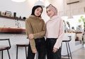 4 Inspirasi Paduan Atasan Turtle Neck ala Selebgram Hijab yang Mudah Ditiru!