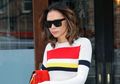 Fantastis, Victoria Beckham Gunakan Krim Anti-Aging yang Dibuat dari Darah Sendiri Seharga Rp22 Juta!