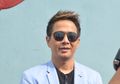 Gugatan Cerainya Dipindahkan, Delon Mengaku Belum Terima Surat Panggilan