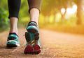 Enggak Perlu Diet dan Olahraga Berat, Yuk Turunkan Berat Badan dengan Jalan Kaki! Begini triknya!