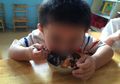 Seorang Anak Tewas Ketika Tidur Setelah Tersedak Ikan, Ini Kisahnya yang Mengharukan