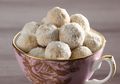 Resep Membuat Snowy Almond Cookies, Kue Kering Natal yang Maniskan Suasana