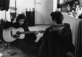 Sempat Menyangkal, Shawn Mendes dan Camila Cabello Beri Sinyal Lain Untuk Kolaborasi!