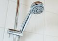 Waspadai Shower Kamar Hotel Tempat Anda Menginap, Jangan Sampai Mengalami Kejadian Seperti Perempuan Ini